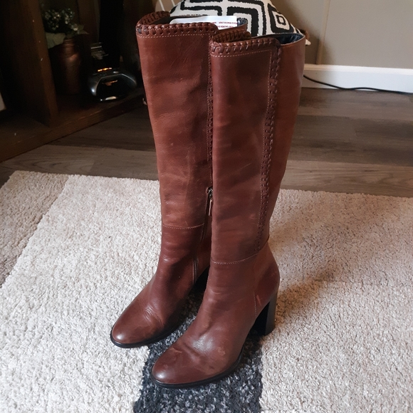 frye isabella thread tall